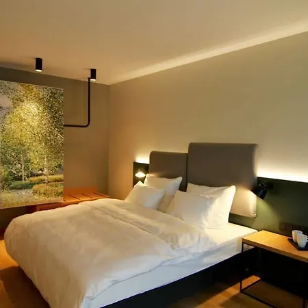 Hotel The Yard 4*